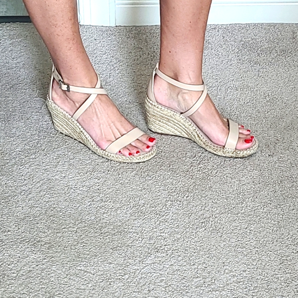 Natural strappy espadrille Sz 7 - Picture 2 of 4